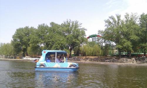 公園電動船 公園電動船